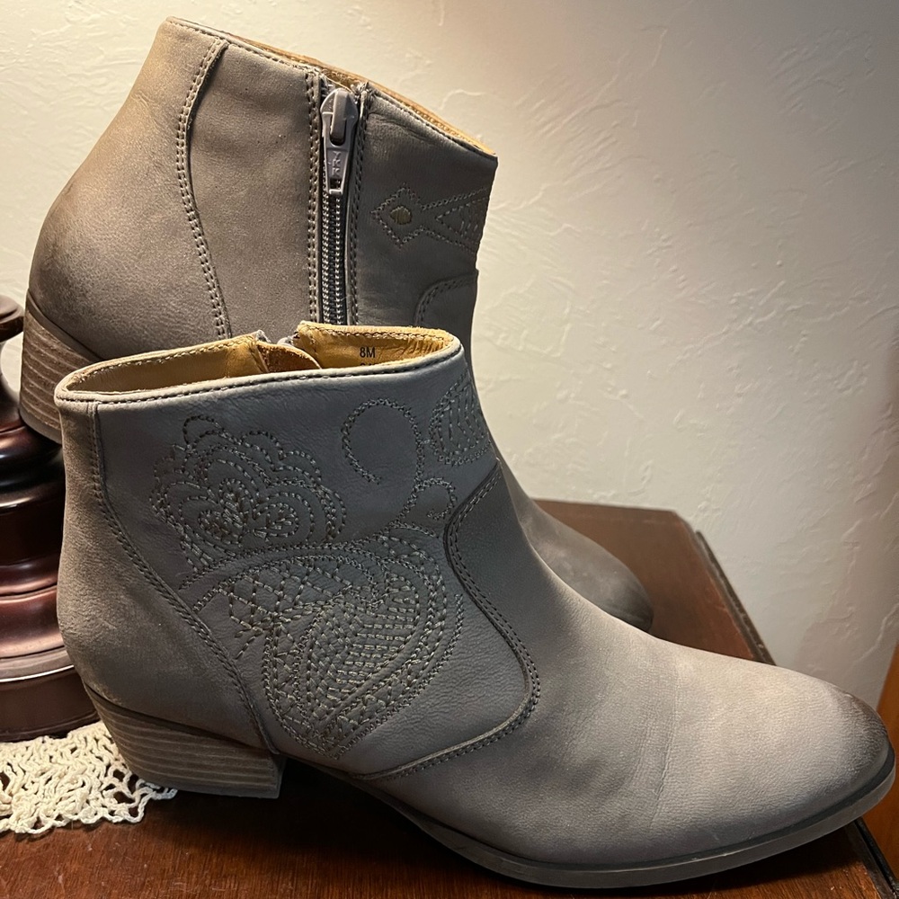 Taupe/Gray Ankle Boots